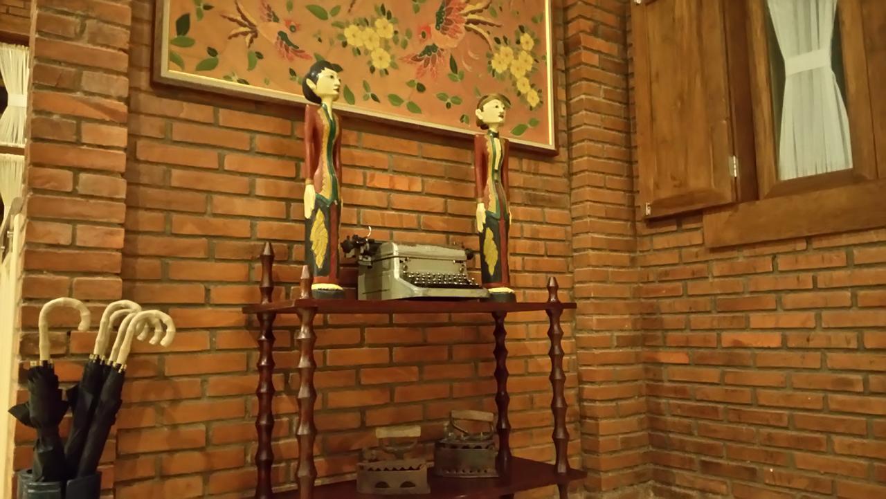 Java Villas Boutique Hotel & Resto Джокьякарта Экстерьер фото